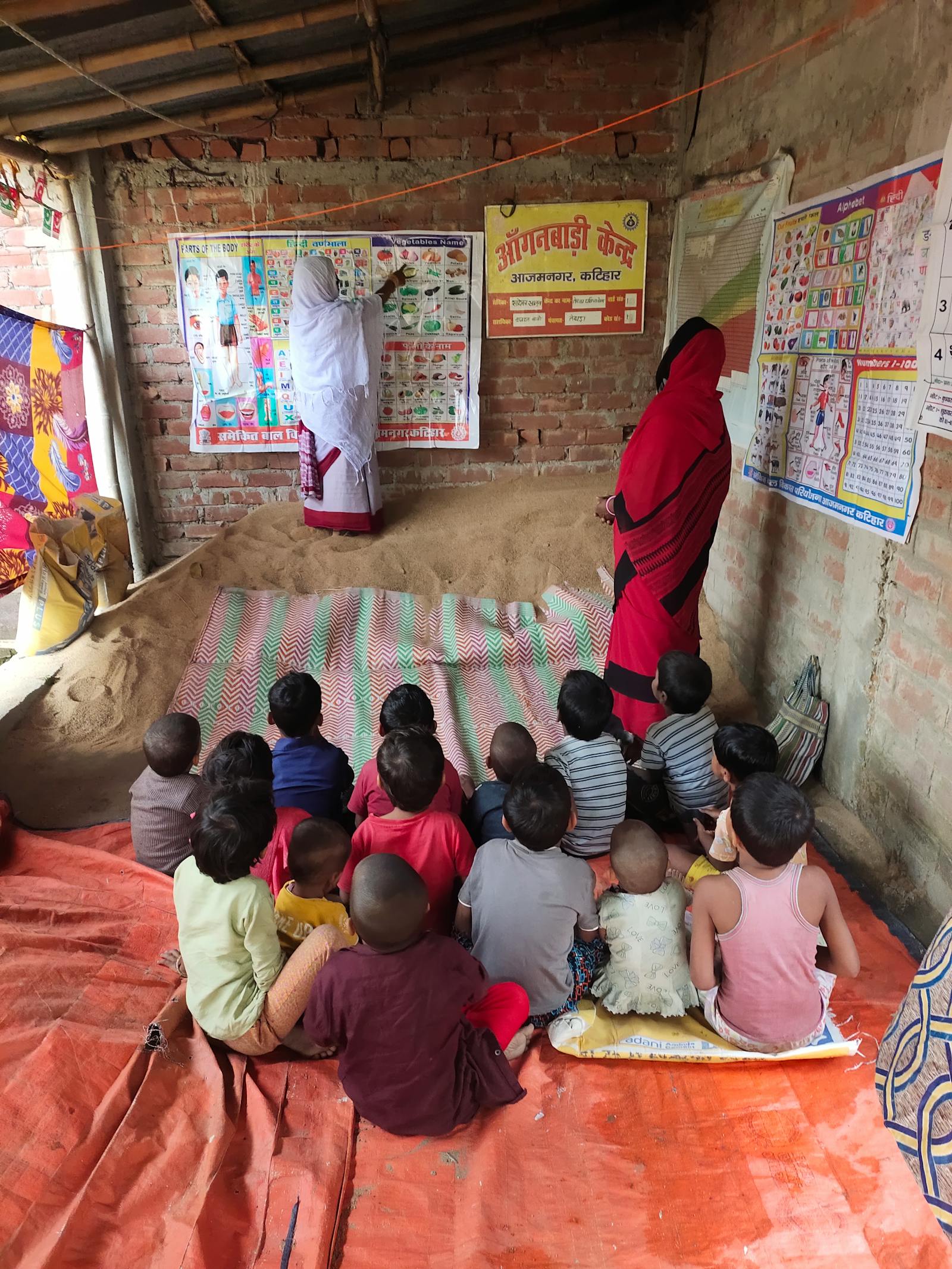 Children learning in a rural Indian classroom — Vidya Daan supported through verified NGOs